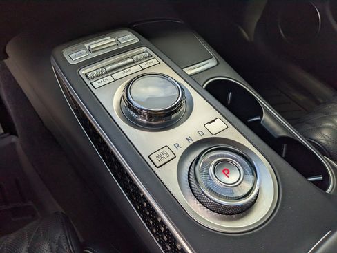 Used 2023 Genesis GV70 3.5T Sport w/ Sport Prestige Package AWD/4WD image 31