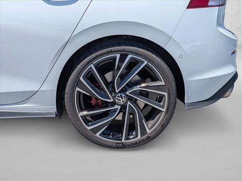 Used 2024 Volkswagen GTI Autobahn FWD image 22