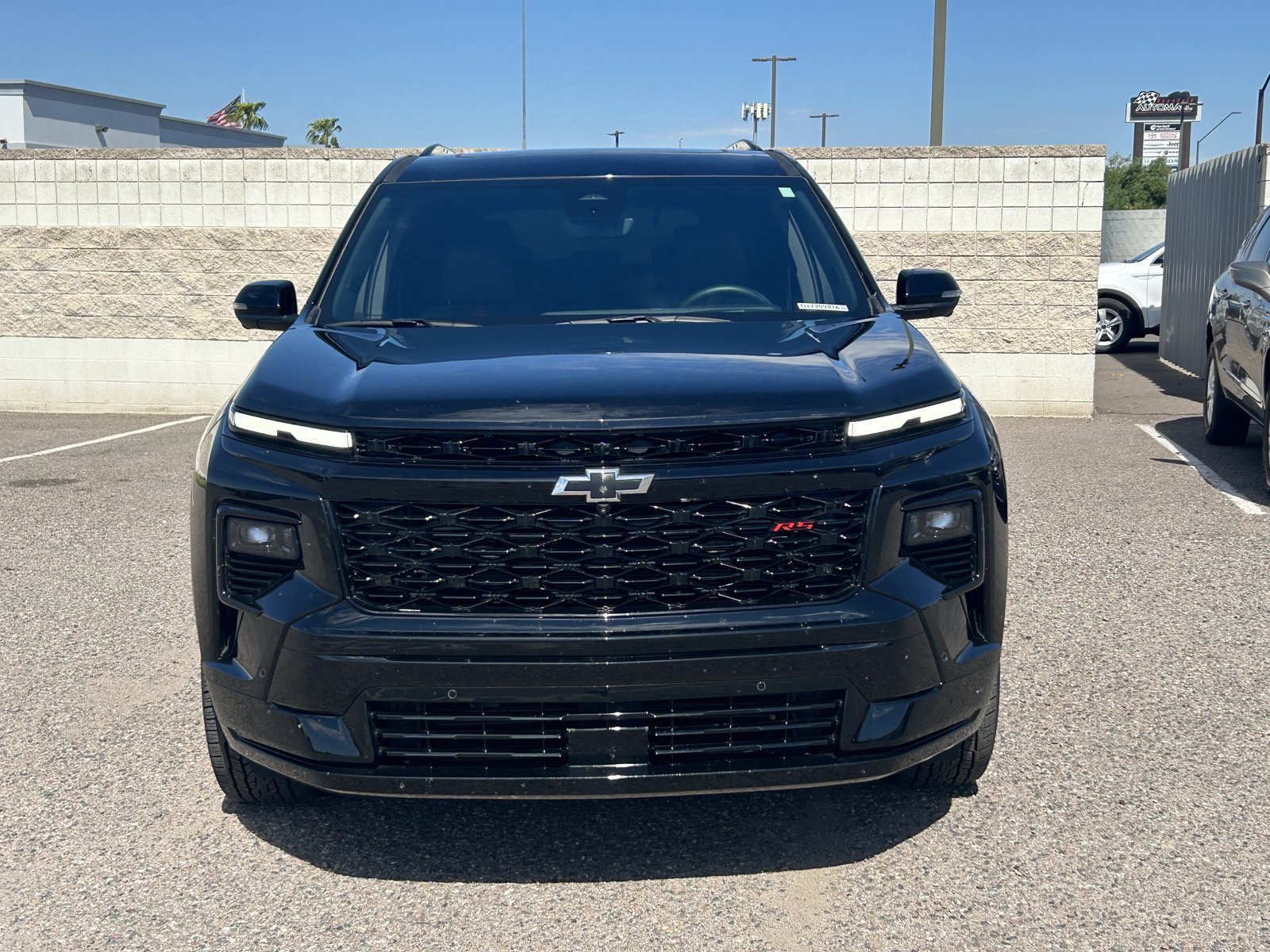 Used 2026 Chevrolet Traverse RS w/ LPO, Floor Liner Package FWD image 8