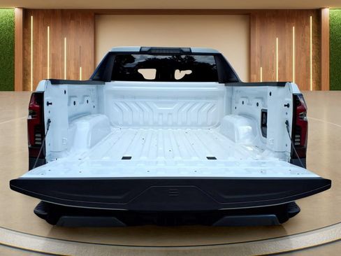 New 2026 Chevrolet Silverado EV LT AWD/4WD image 27