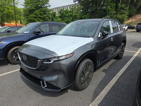 New 2026 MAZDA CX-5 2.5 S w/ Premium Package AWD/4WD image 4