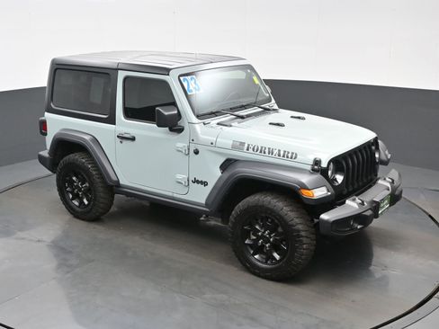 Used 2023 Jeep Wrangler Willys image 36