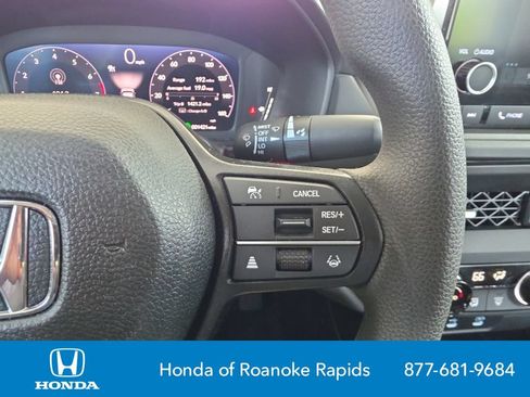 Used 2025 Honda Accord SE image 24