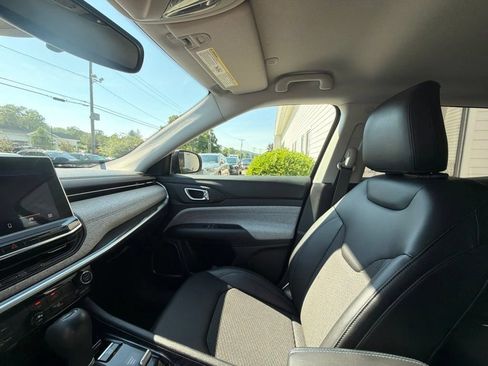 Used 2022 Jeep Compass Latitude AWD/4WD image 68