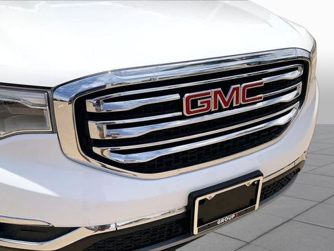 Used 2018 GMC Acadia SLT FWD image 37
