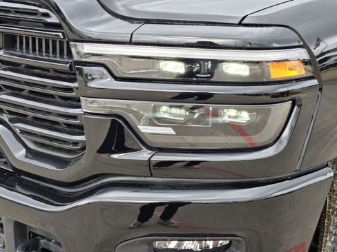New 2026 RAM 2500 Laramie AWD/4WD image 8