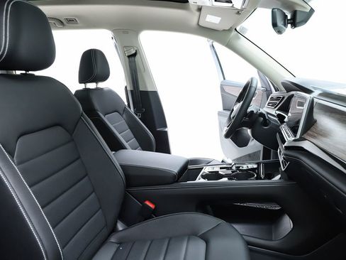 New 2026 Volkswagen Atlas SEL image 36