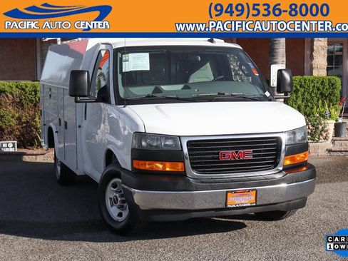 Used 2021 GMC Savana 3500 w/ Power Convenience Package image 1