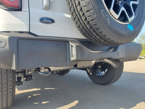 New 2025 Ford Bronco Badlands image 12