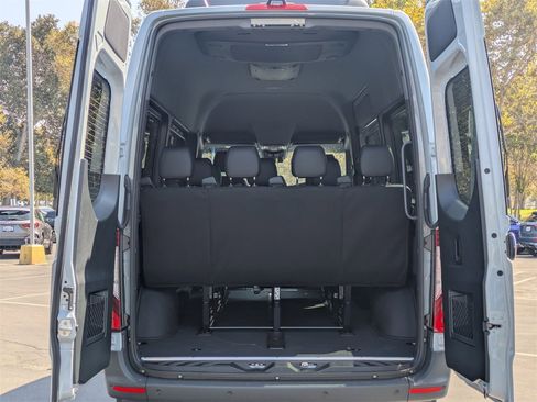 New 2025 Mercedes-Benz Sprinter 2500 image 10
