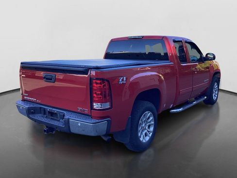 Used 2011 GMC Sierra 1500 SLT w/ SLT Convenience Package AWD/4WD image 5