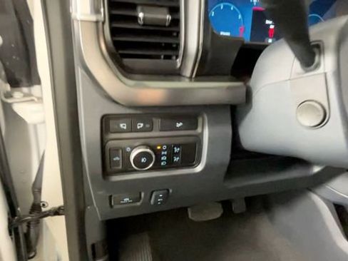 Used 2024 Ford F350 Lariat w/ Lariat Ultimate Package AWD/4WD image 20