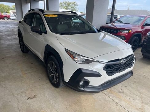 Used 2024 Subaru Crosstrek 2.0i Premium AWD/4WD image 3