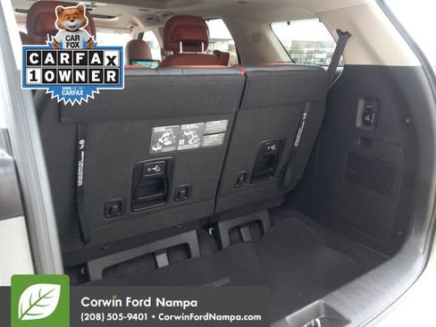Used 2024 Kia Carnival SX Prestige image 30
