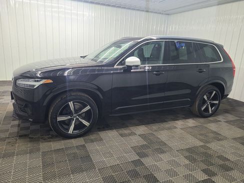 Used 2019 Volvo XC90 T5 R-Design w/ Protection Package AWD/4WD image 8