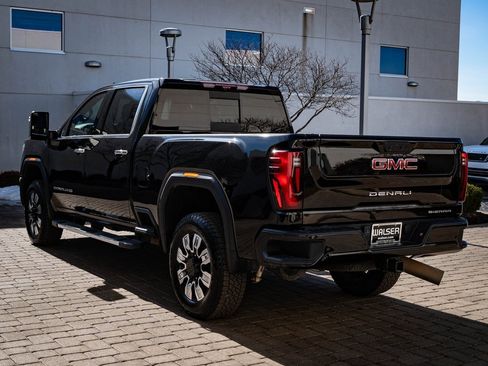 Used 2025 GMC Sierra 3500 Denali w/ Denali Reserve Package image 6