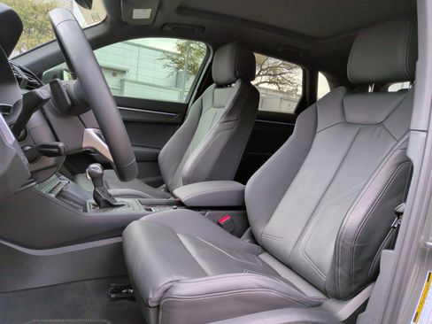 Certified 2023 Audi Q3 2.0T Premium Plus w/ Premium Plus Package image 17