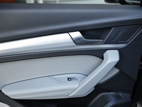 Used 2024 Audi Q5 2.0T Premium Plus image 24