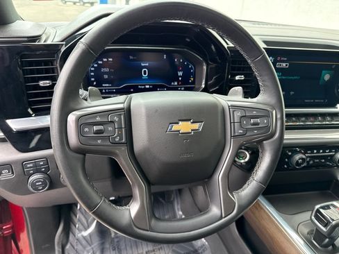 Used 2023 Chevrolet Silverado 1500 High Country w/ Z71 Off-Road Package AWD/4WD image 16