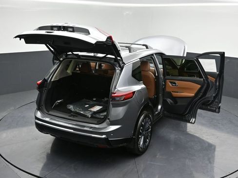 New 2026 Nissan Rogue Platinum w/ Platinum Premium Package image 36