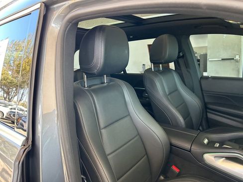 Used 2023 Mercedes-Benz GLS 450 GLS 450 w/ AMG Line Exterior image 23