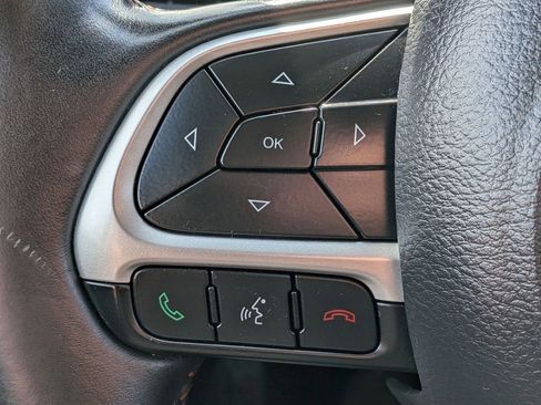 Used 2019 Jeep Compass Trailhawk AWD/4WD image 14