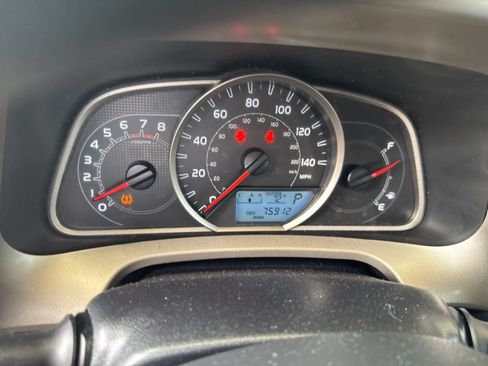 Used 2014 Toyota RAV4 XLE FWD image 7