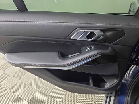 Used 2023 BMW X5 xDrive45e image 26