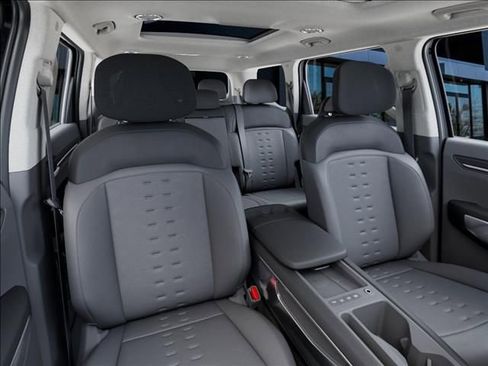 New 2026 Kia EV9 Wind image 15