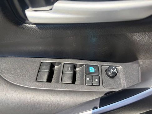 Used 2022 Toyota Corolla SE FWD image 31