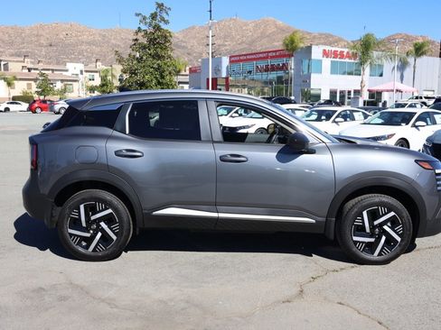 New 2026 Nissan Kicks SV image 3