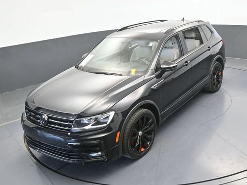 Used 2020 Volkswagen Tiguan SE R-Line image 53