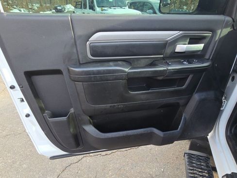 Used 2019 RAM 3500 Tradesman image 20