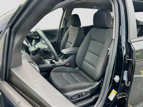Used 2024 GMC Terrain SLE w/ Driver Convenience Package FWD image 20
