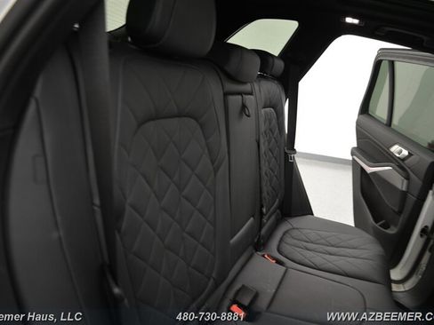 Used 2023 BMW X5 sDrive40i w/ M Sport Package image 24