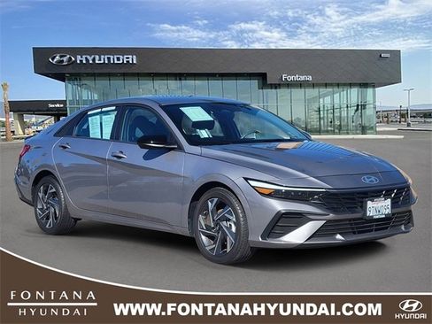 Certified 2025 Hyundai Elantra Sport image 1