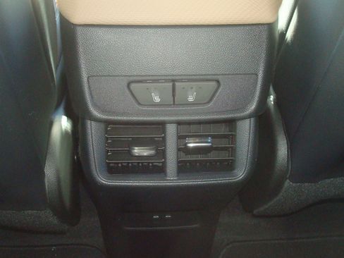 New 2026 Chevrolet Equinox ACTIV w/ Convenience Package III image 11