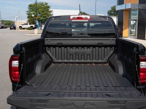 New 2026 GMC Canyon Denali AWD/4WD image 9