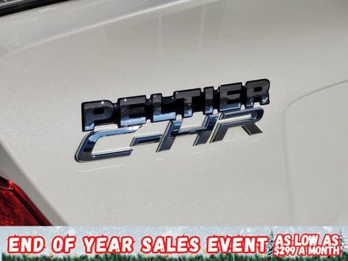 Used 2020 Toyota C-HR XLE image 8