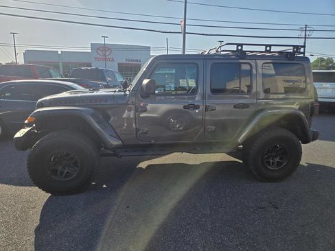 Used 2020 Jeep Wrangler Unlimited Rubicon w/ Dual Top Group AWD/4WD image 8