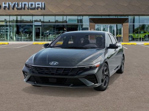 New 2026 Hyundai Elantra Sport image 6