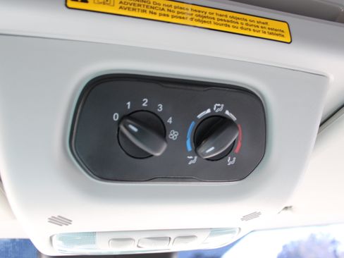 Used 2017 Ford Transit 350 XL RWD image 23