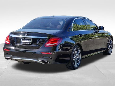 Used 2019 Mercedes-Benz E 300 image 6