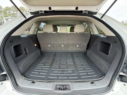 Used 2013 Ford Edge SEL image 15