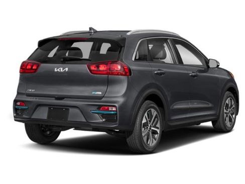 Used 2022 Kia Niro EX w/ Cold Weather Package FWD image 2