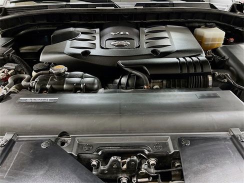 Used 2018 Nissan Armada SL w/ Moonroof Package image 36