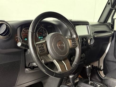 Used 2018 Jeep Wrangler Unlimited Sport AWD/4WD image 32