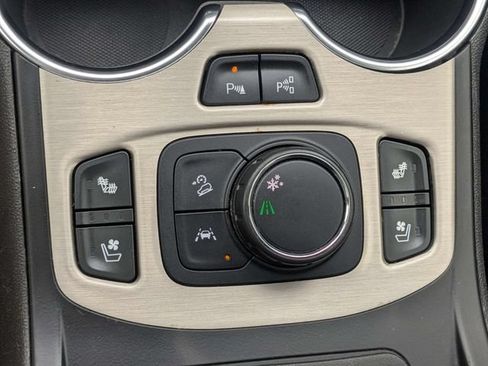 Used 2018 GMC Terrain Denali w/ Advanced Safety Package FWD image 29