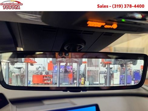 New 2026 Toyota Prius Plug-In Hybrid image 19