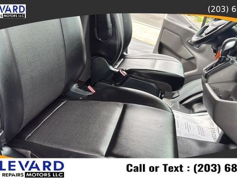 Used 2020 Ford Transit 250 Medium Roof AWD w/ Load Area Protection Package image 25